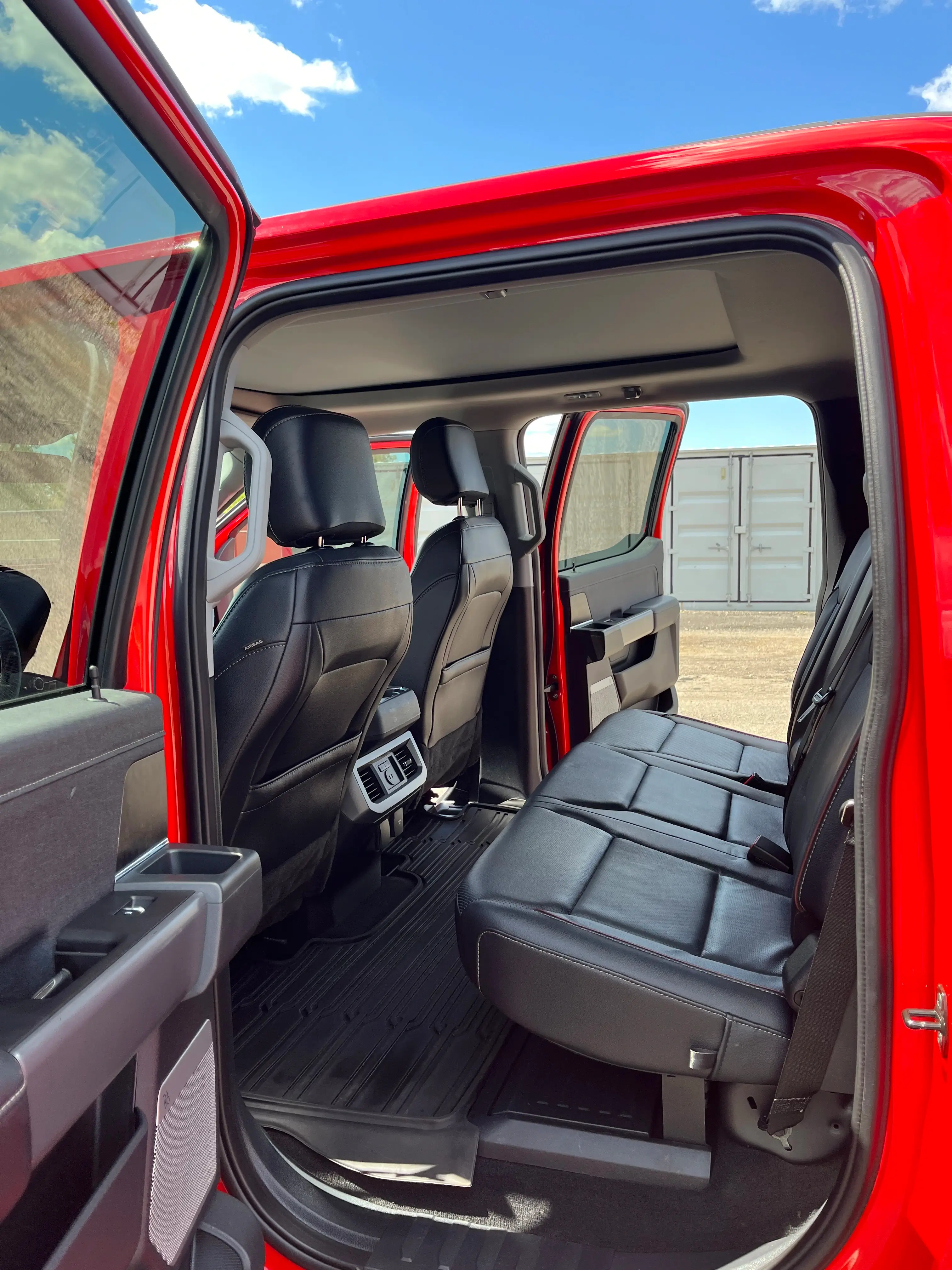 Dealership detailing service in Lewiston NY - pre-sale vehicle preparation